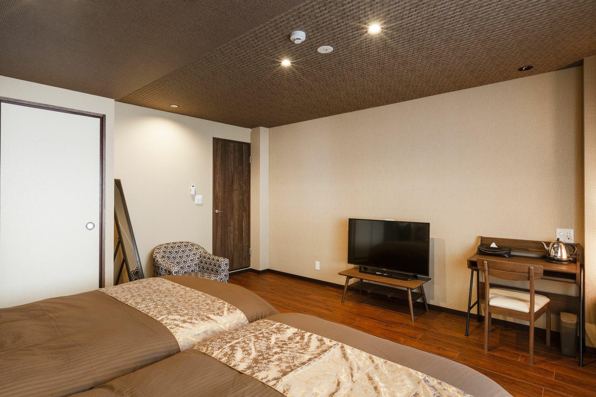 Guest House Mon Cherie Gion Kyoto Exterior photo